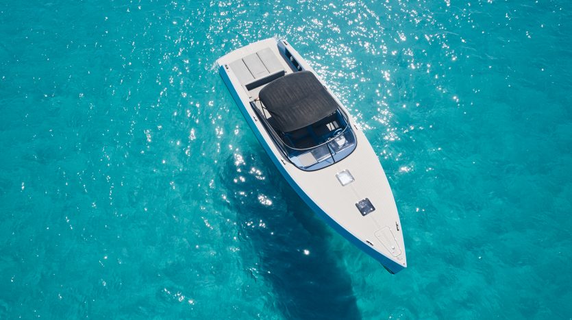 VAN DUTCH 40 – BLUE STEEL