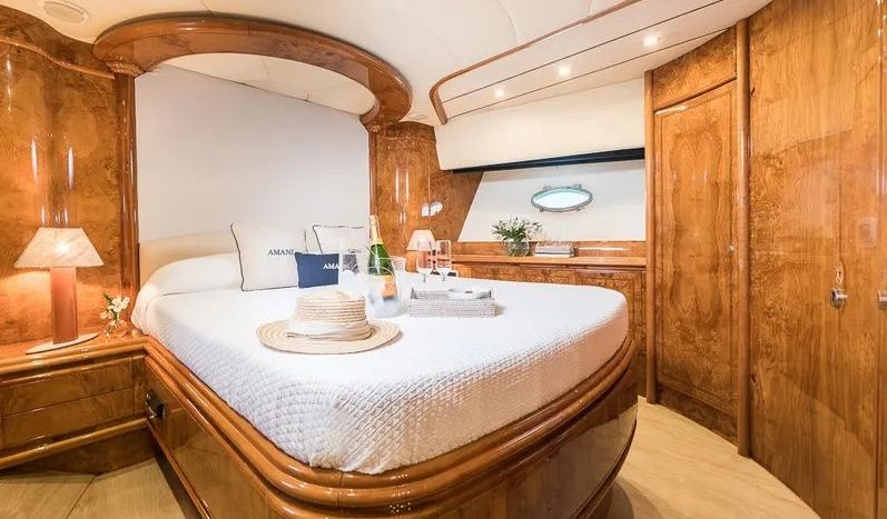 ASTONDOA 72 – AMANI