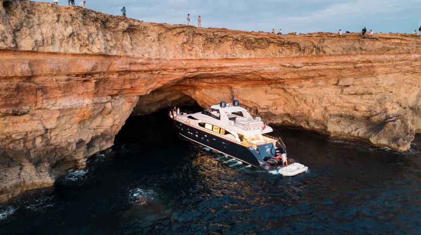 MAIORA 99 – LADY KC