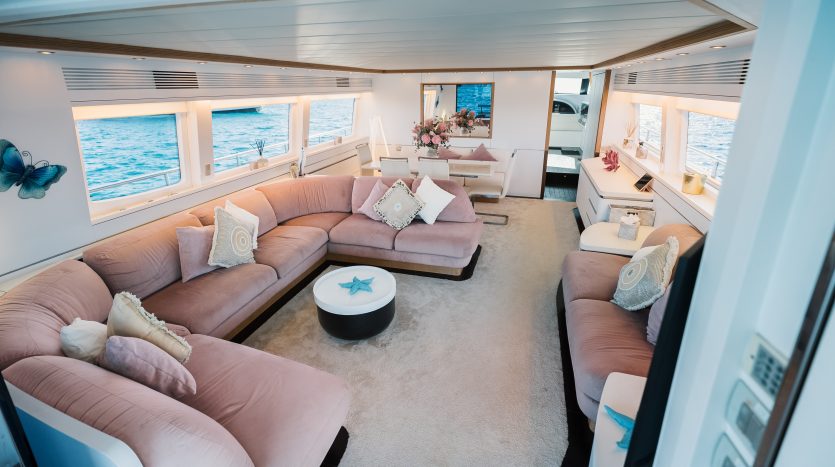 MAIORA 99 – LADY KC