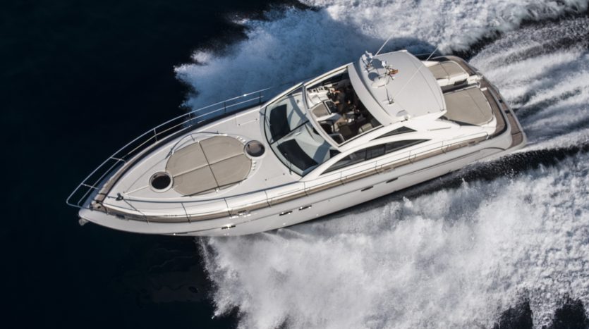 FAIRLINE 52 – BILLIE JEAN