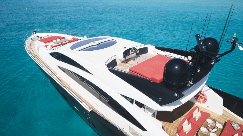 SUNSEEKER PREDATOR 92 – NOVA 92