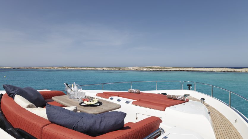 SUNSEEKER PREDATOR 92 – NOVA 92